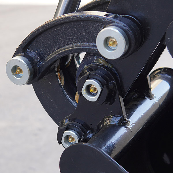 Axle pin